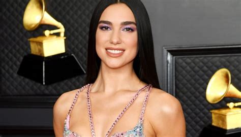 Dua Lipa grammys 2021 outfit